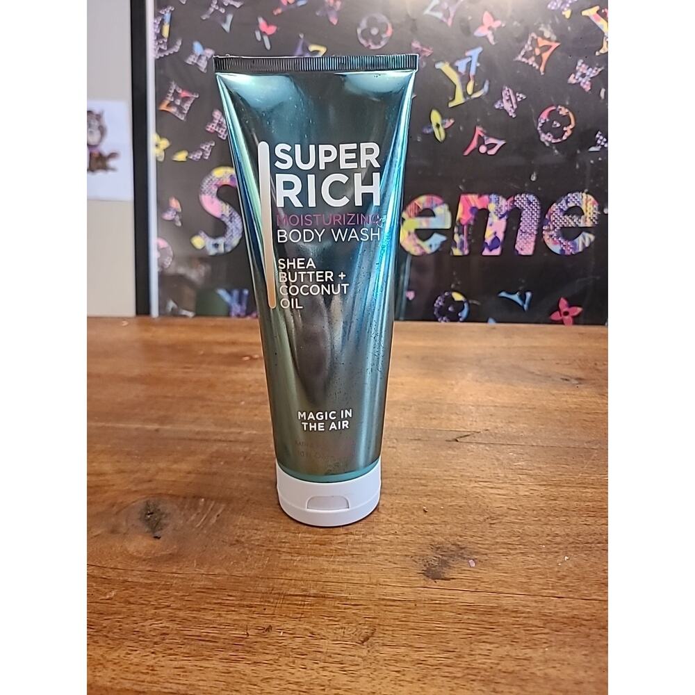 Bath & Body Works Body Wash Super Rich Shea Butter Coconut Oil